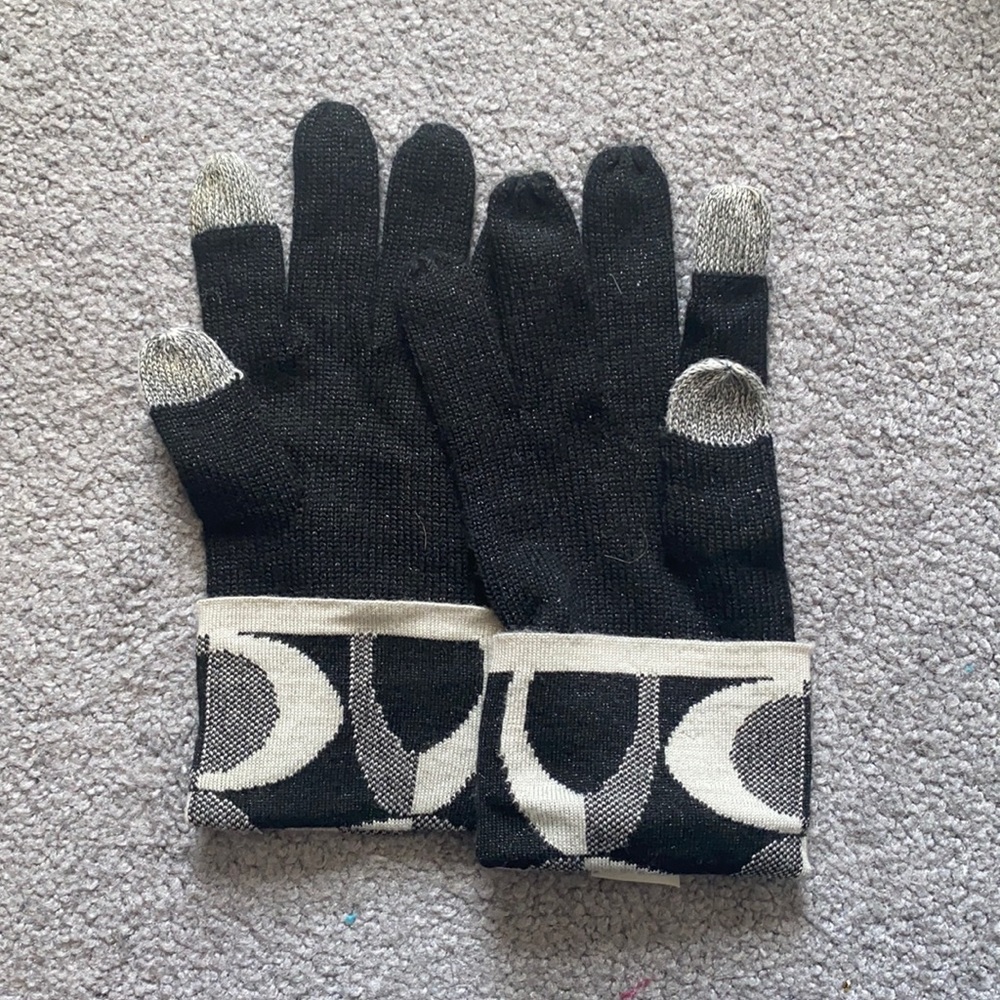 Coach Gloves
